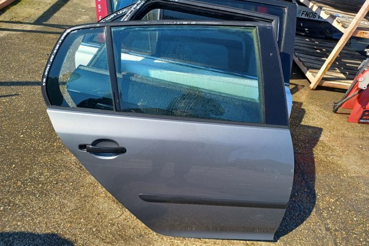 USA SPATE DREAPTA Volkswagen VW Golf 5 [2003 - 2009] GTI hatchback 5-