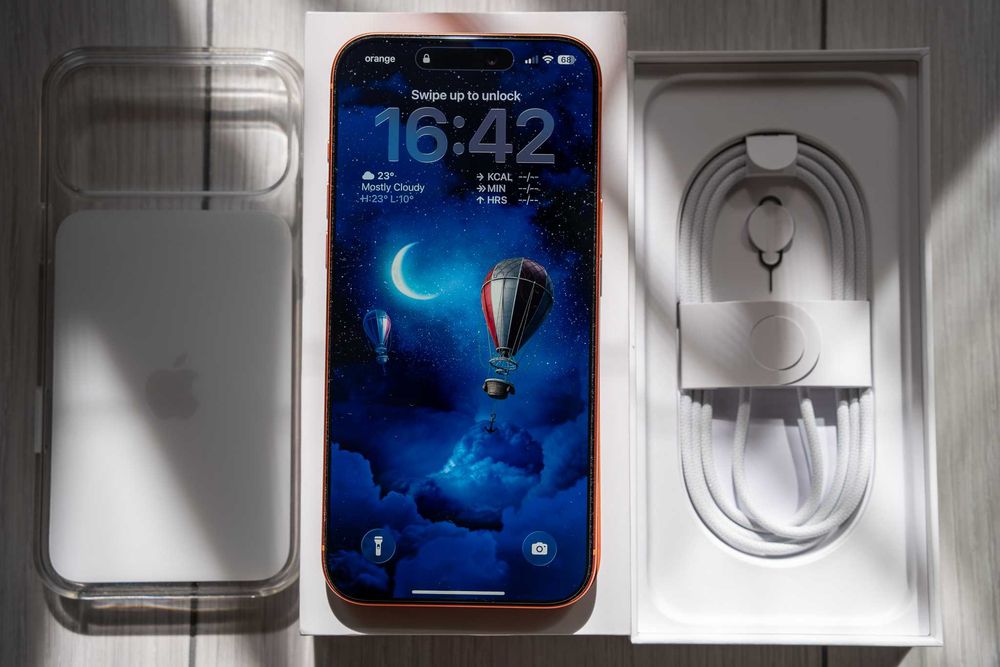 Apple iPhone 17 Pro Max -  256GB - Cosmic Orange - Pachet complet - Garantie