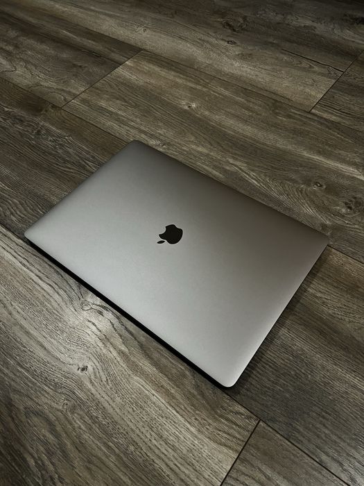 Отличен! Macbook Pro 16’ 2019 - Intel Core i9/ 32GB /1TB/ Touchbar