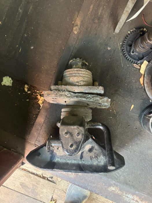 Продам фаркоп грузовой