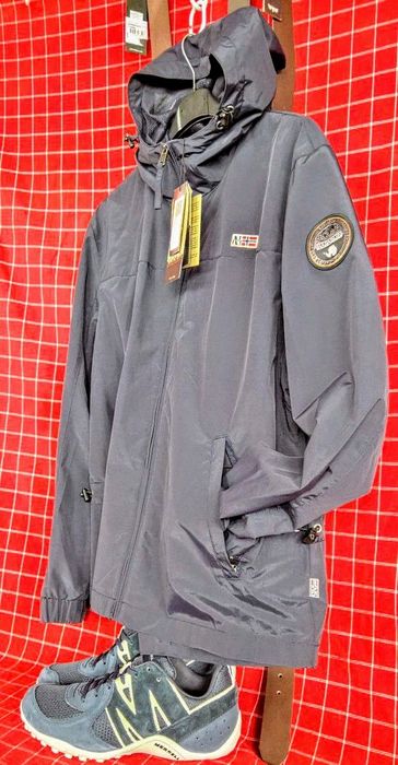 * geacă *NAPAPIJRI* XL *50%reducere *original !