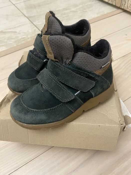 Ботинка на весну и осень