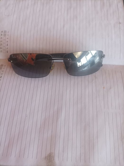 Очки солнцезащитные