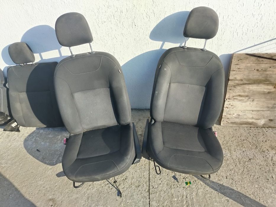 Scaune Banchete Dacia Duster 2011 2017 set complet