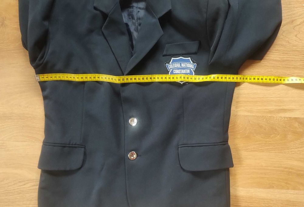 Articole de uniformă școlară