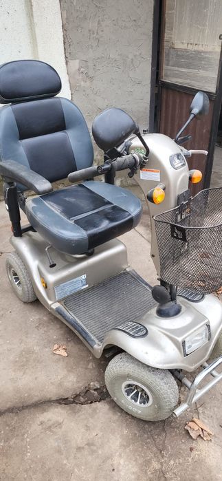 Электроо  скутер