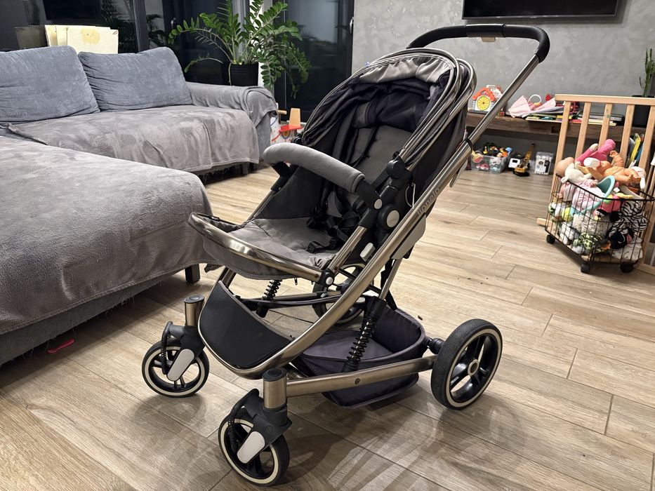 Carucior 2 in 1 cu landou Lionelo