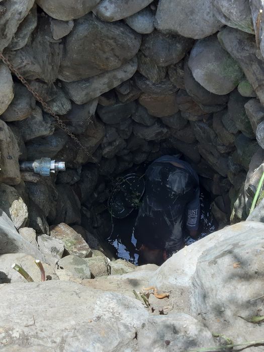 Foraje Puturi apa si denisipari