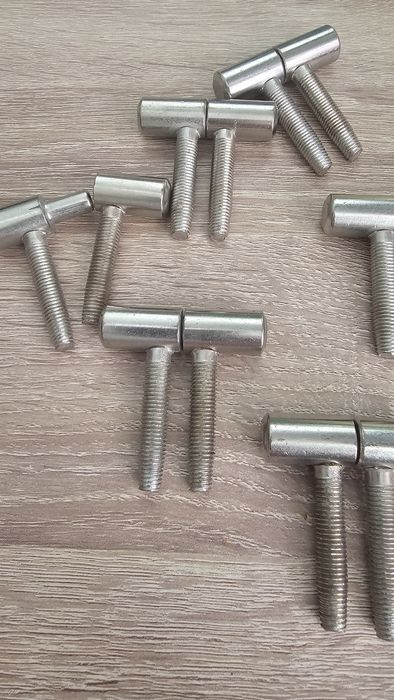 Петля ввертная стальная