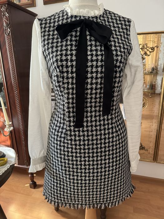 Rochita superba din lânǎ si bumbac