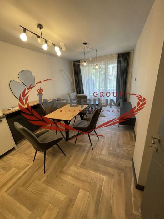 Дава се под наем Двустаен апартамент в Варна, м-т Евксиноград - 60 кв.м за 561 € - Снимка #1