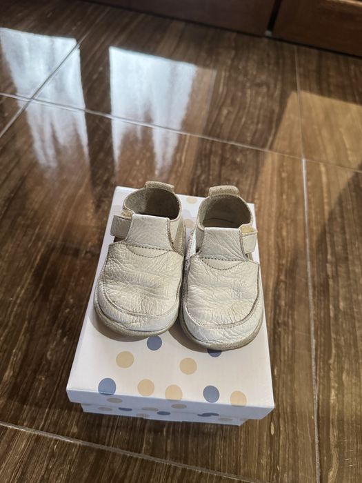 Papuci ortopedici din piele naturala pentru bebe