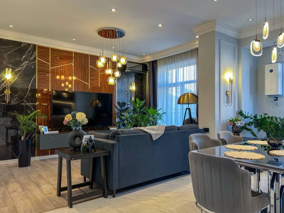 Уникальная 3х комнатная квартира! Центр города! Госпитальный рынок!