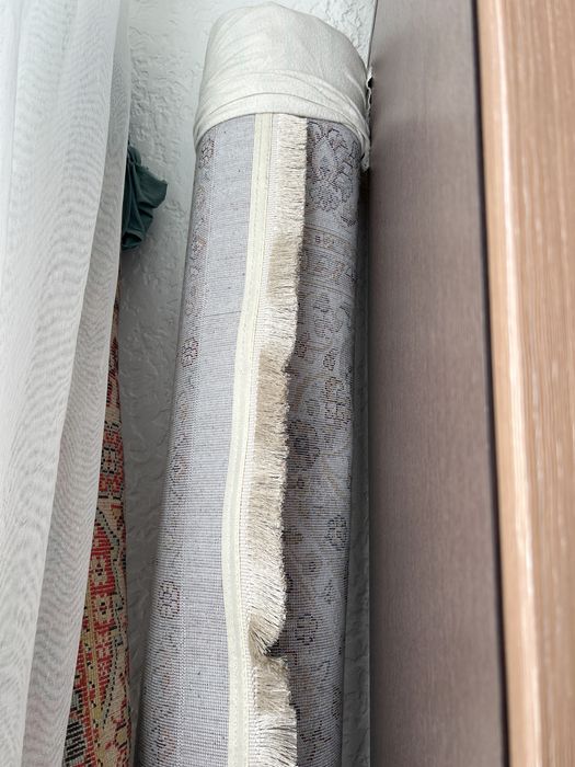 Продам ковер.