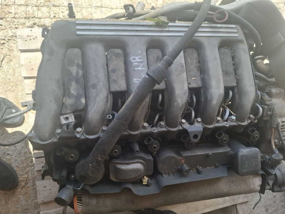 Vând motor bmw x5 3.0 2005 218 Avem TOATĂ GAMA BMW: e60 e90 e87 e46 x5 e53 x6 e71 seria 6 f12 f13 seria 5 f10