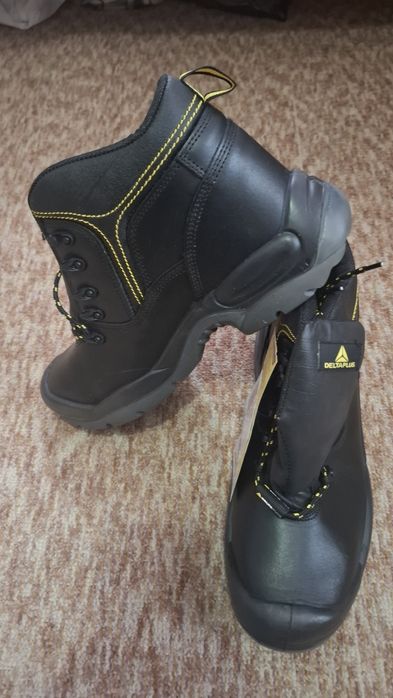 Работни зимни обувки 45