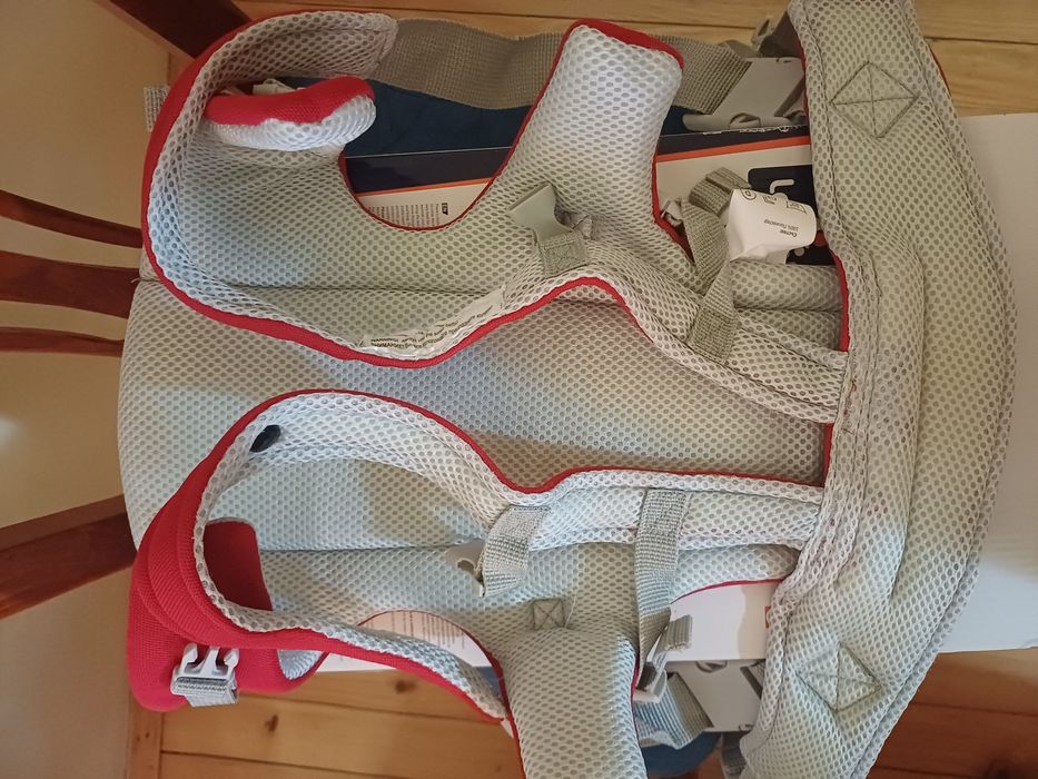 Ново бебешко кенгуро