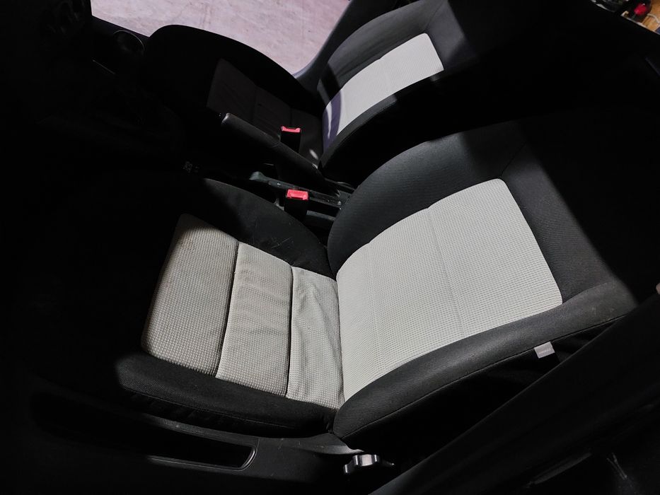 Scaun șofer / Scaun stanga skoda octavia 2 model 2004 - 2008