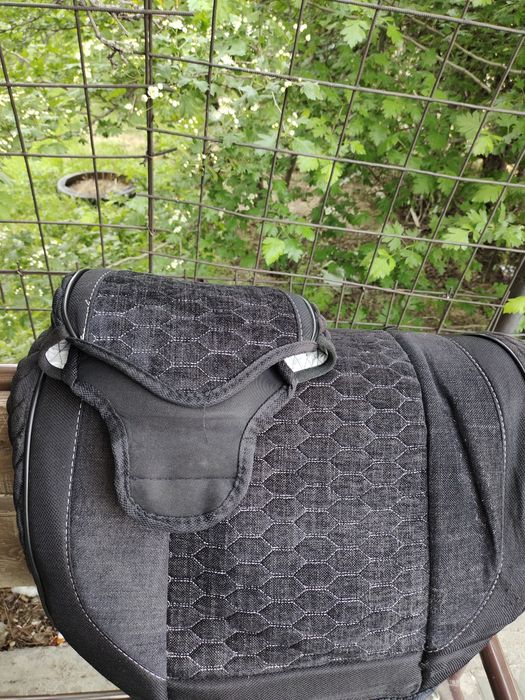 Продам авточехлы