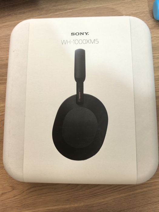 Наушники Sony WH-1000XM5