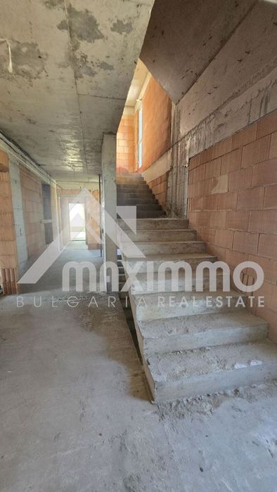 Продава се Тристаен апартамент в Варна, Виница - 105 кв.м за 1334 €/кв.м - Снимка #7