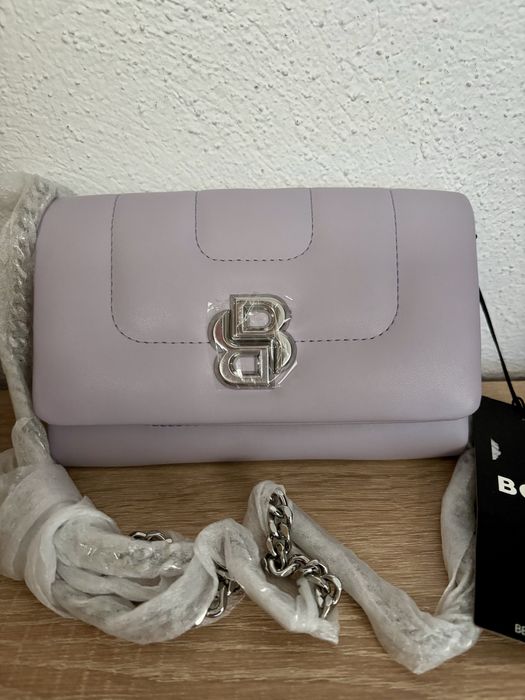 Clutch Boss Black original, nou cu etichetă – lanț & logo sigilate