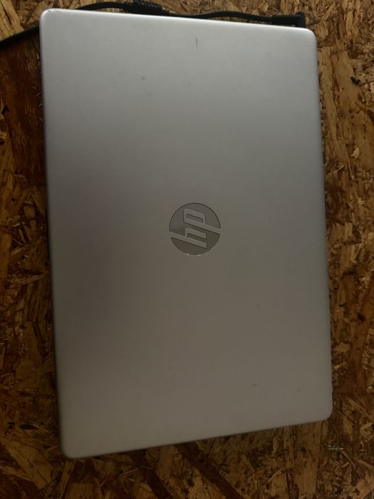 HP core-i5 512gb SSD
