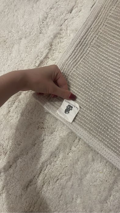 ХБ Ковры прикроватные либо в ванну