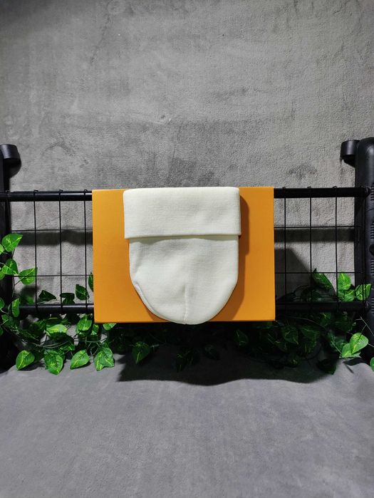 Fes Stussy culoare alba