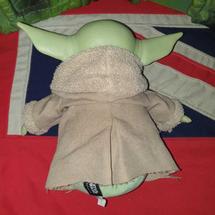 Star Wars The Mandalorian – THE CHILD / Baby Yoda / Grogu – плюш prop