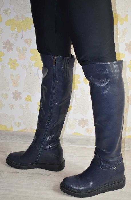 Дамски зимни високи ботуши