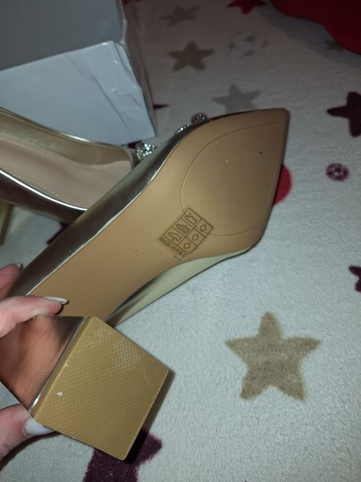 Pantofi stiletto cu toc gros