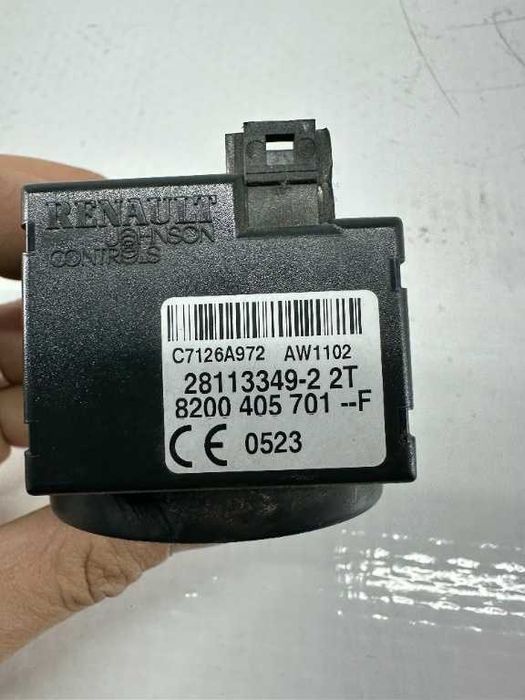 Cititor cheie RENAULT MASTER 2.3 euro 5 cod piesa 8200405701