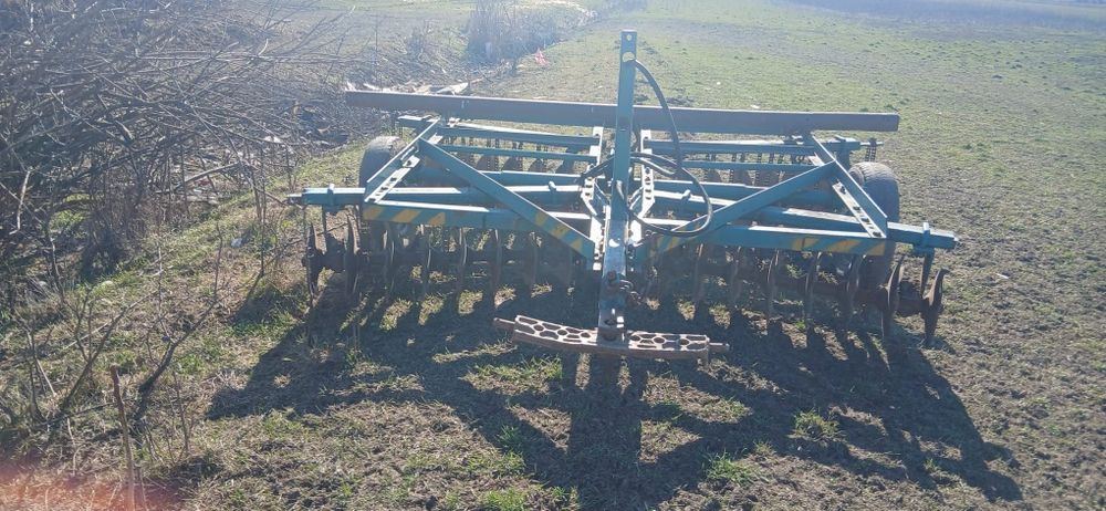 Vând disc agricol 3.20.