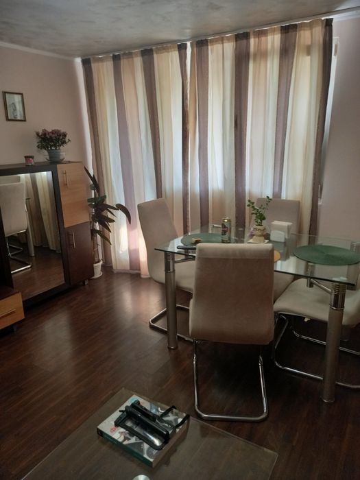 Дава се под наем Етаж от къща в София, Зона Б-5-3 - 65 кв.м за 408 € - Снимка #5