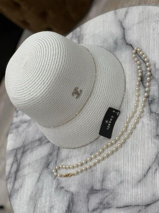 Chanel дамска шапка