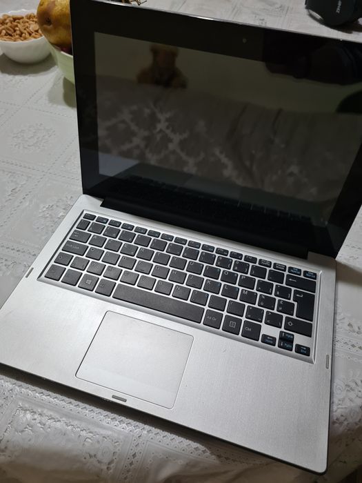Laptop 2 in 1 Medion