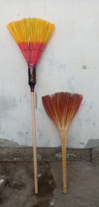 Журоп сотилади (супурги)