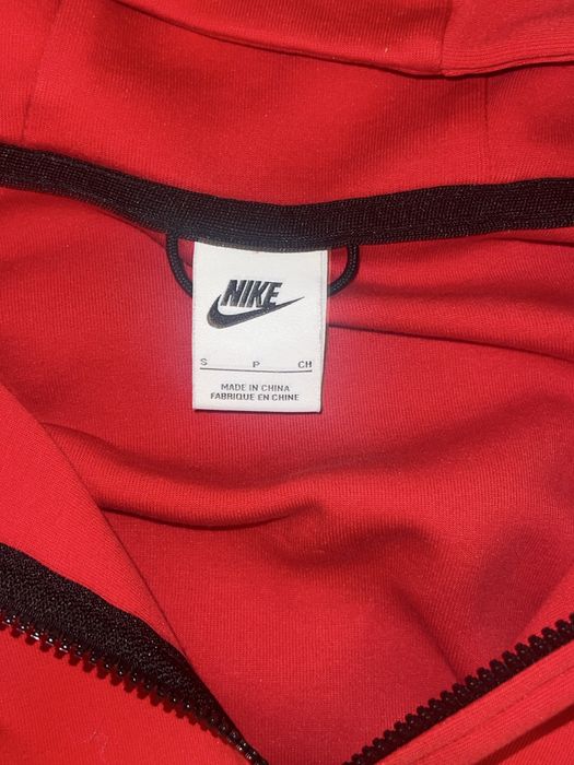 Nike tech червен