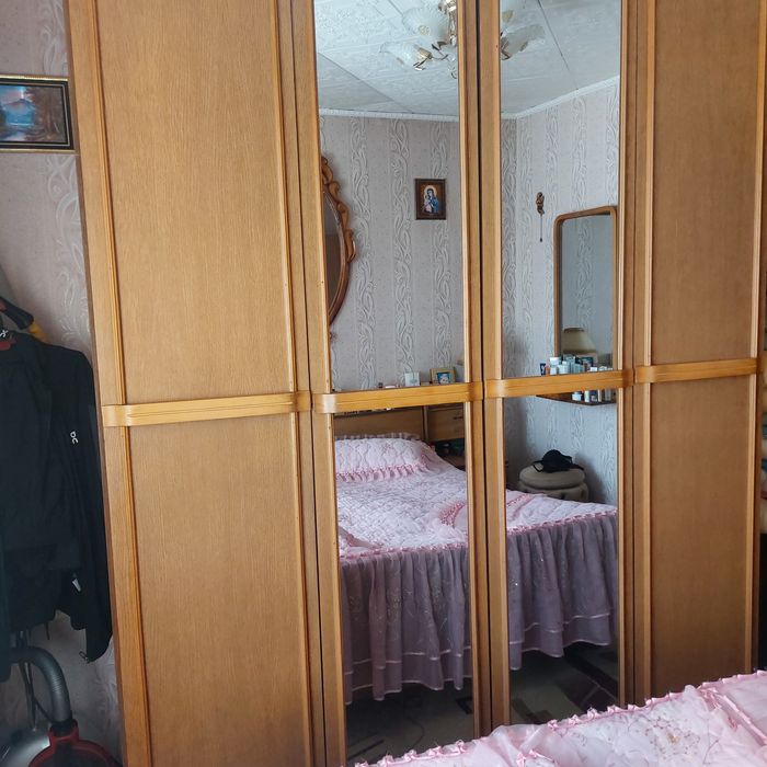 Продам спальный гарнитур!