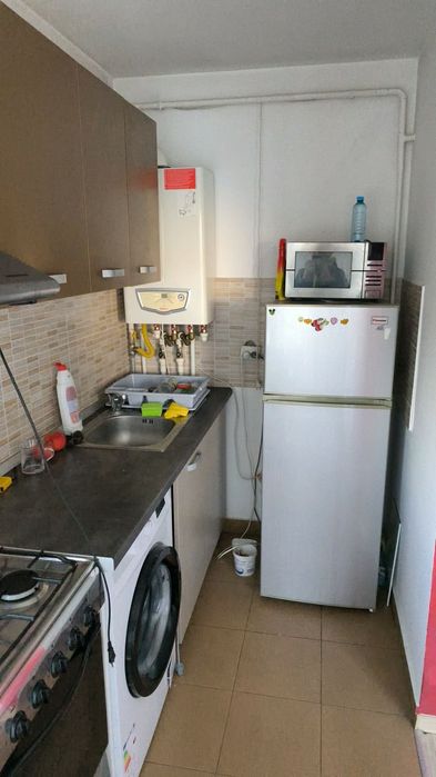 Pf închiriez apartament 1 cam Carrefour Felicia