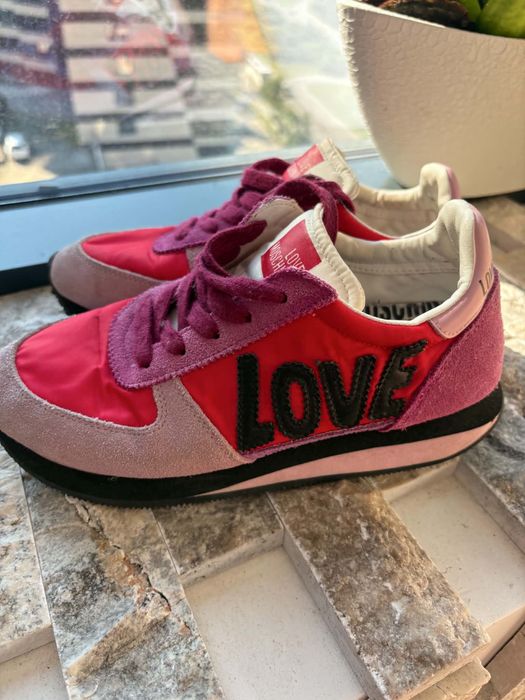 Оригинални обувки  LOVE MOSCHINO
