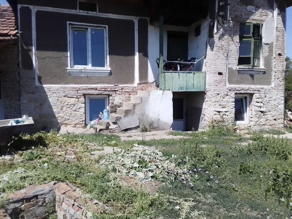 Продава се Къща в с. Пелишат, Област Плевен - 100 кв.м за 235 €/кв.м - Снимка #9