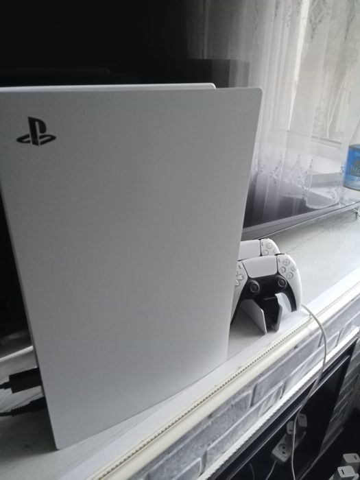 Продам Sony PlayStation  PS55. Игры в наличии