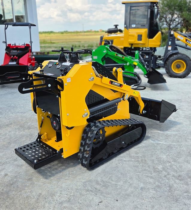 Incarcator Frontal Lubeck F200 G, 13.5 KW BENZINA-NOU- Garantie 2 ani