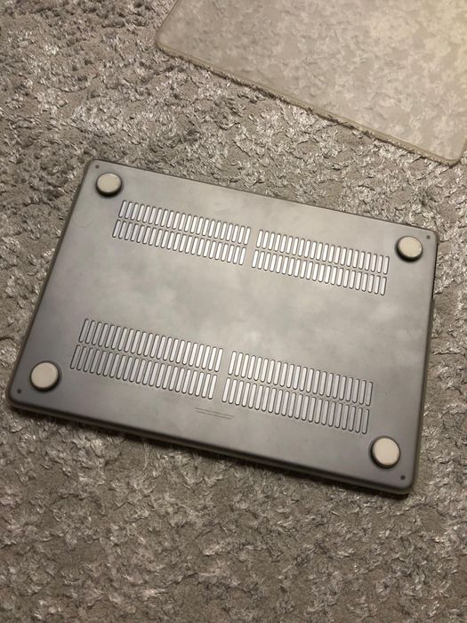 MacBook Air 13" M3, 256GB SSD