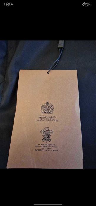 Vand pantaloni Burberry barbati