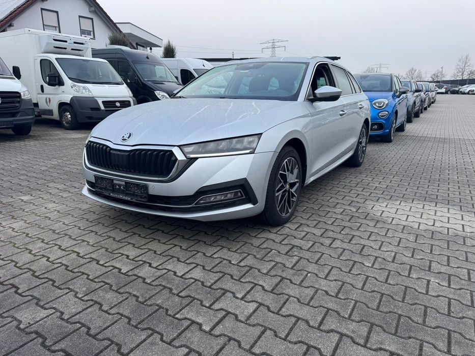 Skoda octavia 2.0 dsg  2022 , 155.000 km Head-up Memory Masaj Camera