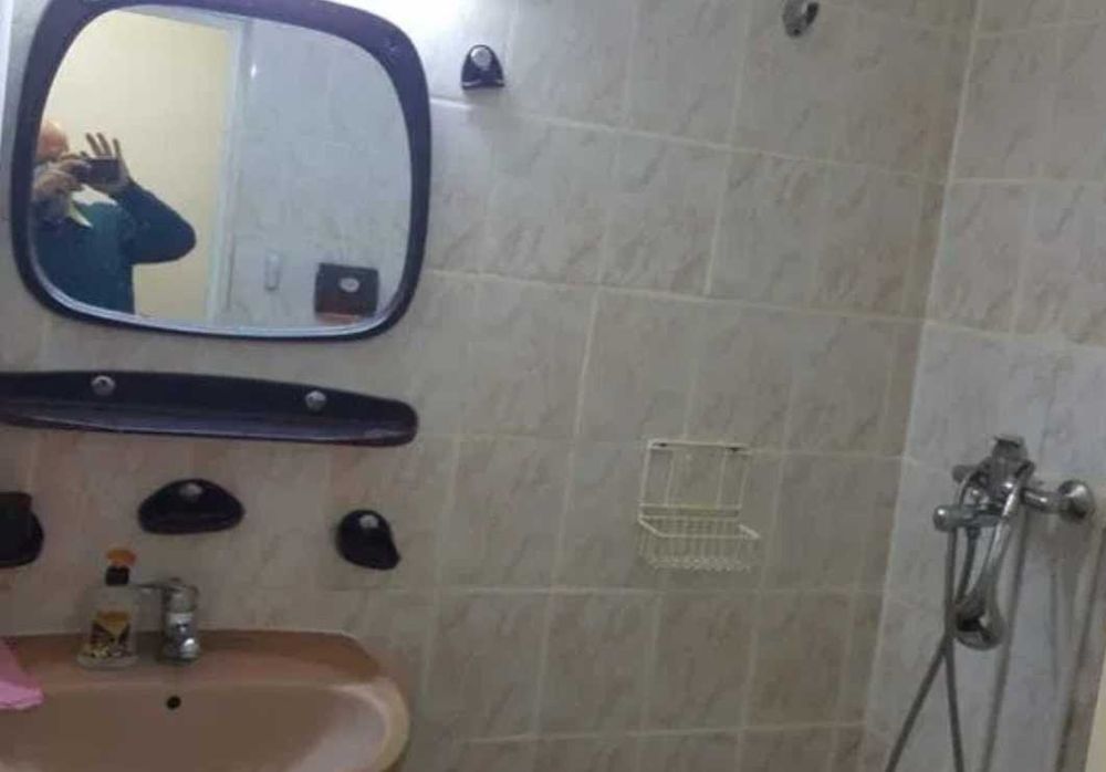 Продава се Тристаен апартамент в Бургас, Сарафово - 91 кв.м за 959 €/кв.м - Снимка #2