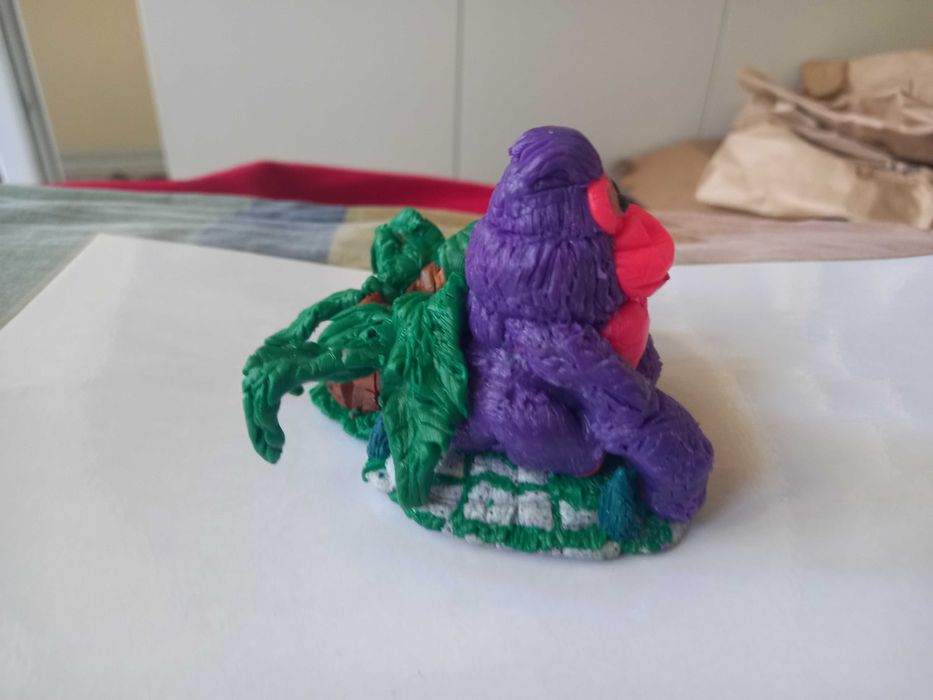 Маймуна моливник от полимерна глина